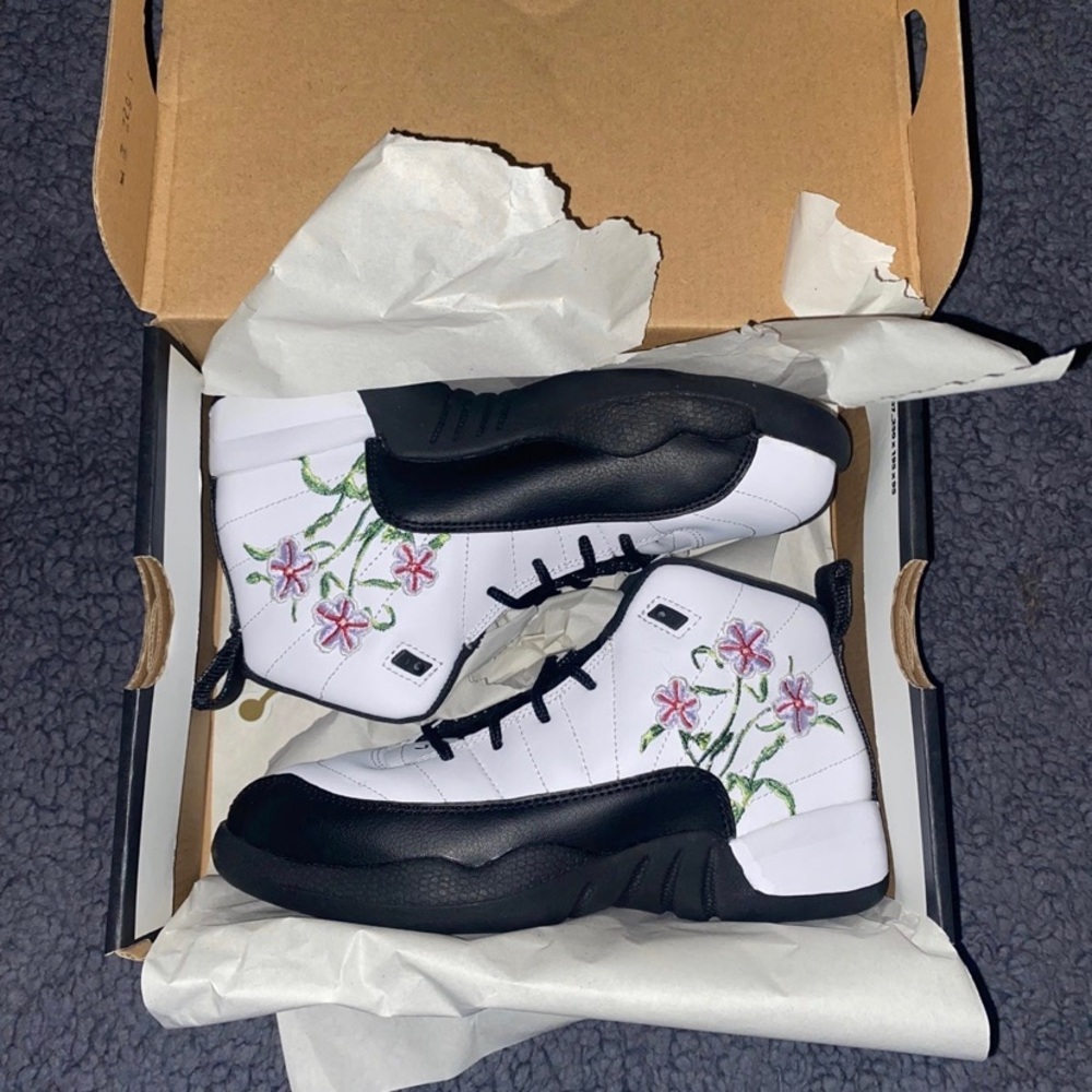 Kids Air Jordan 12s